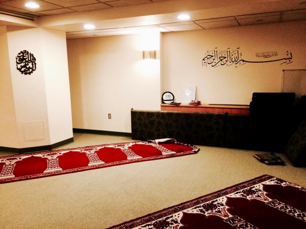 Reverse angle of the Muslim prayer room at the Chaplain's Office