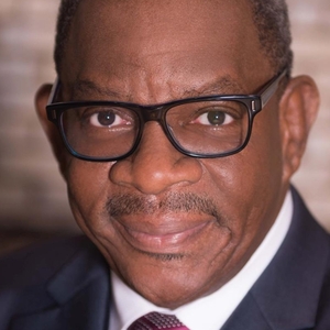 Dwight D. Andrews headshot