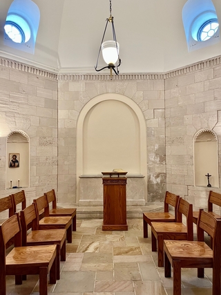 Nouwen Chapel
